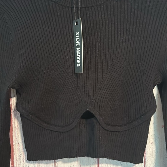 NWT Steve Madden Ollie Cutout Ribbed Crop Sweater - Picture 4 of 8